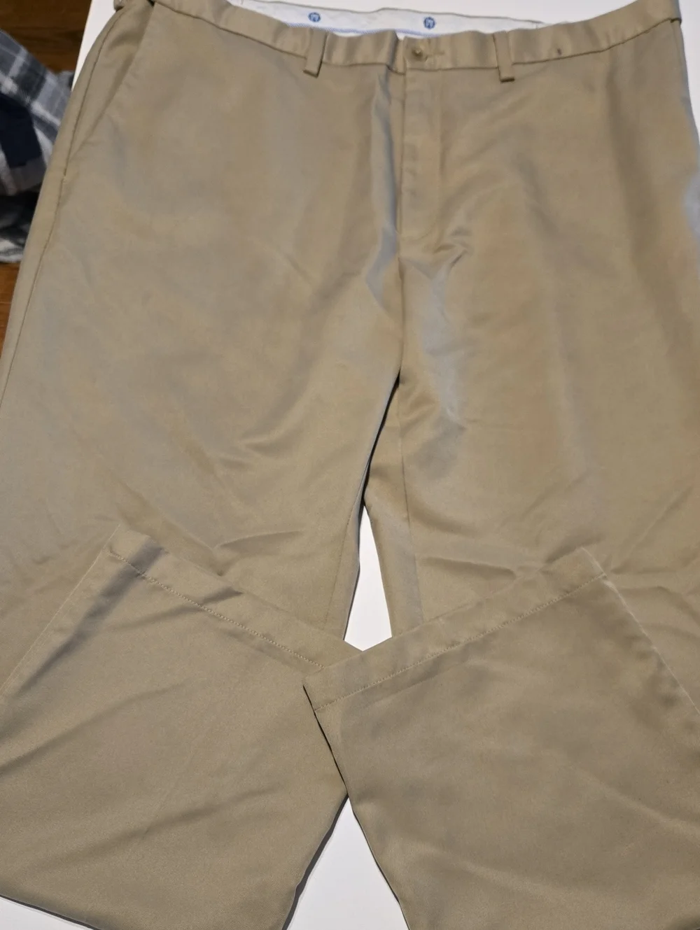 Haggar Men's Tan Chino Pants